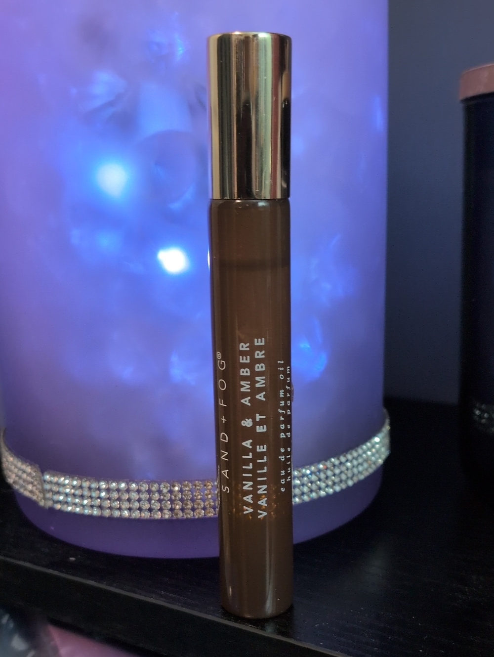 Sand And Fog Vanilla & Amber Roll-On